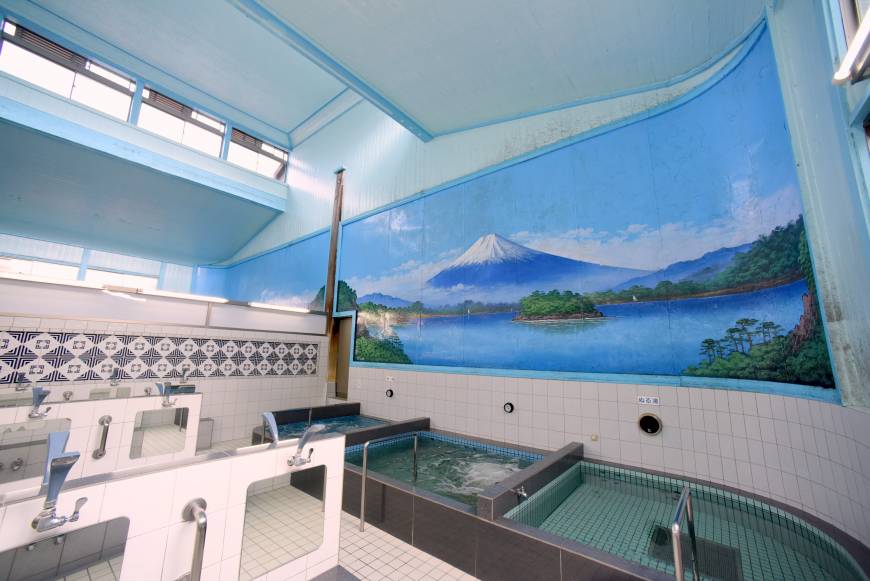 Baños con aguas termales en Japón