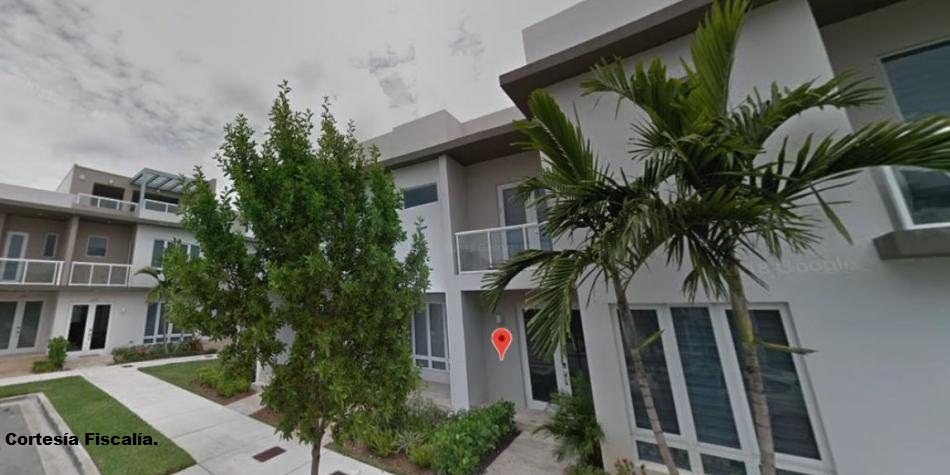 Apartamento con estacionamiento y garaje ubicado en el Doral, Florida de Estados Unidos valorado en 1 millón de dólares, propiedad la exfiscal Hilda Niño.