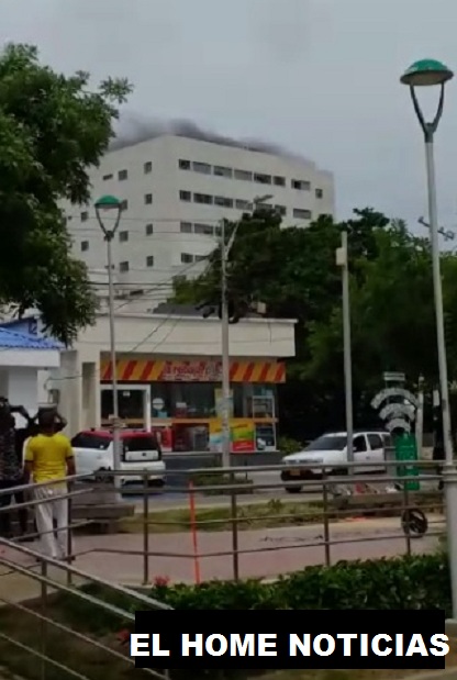 Incendio en la clínica las Mercedes en Barranquilla.