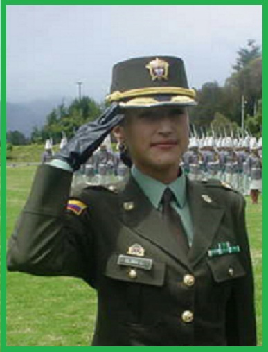 Mayor Gloria Otálora Gómez, cuando portaba su uniforme.