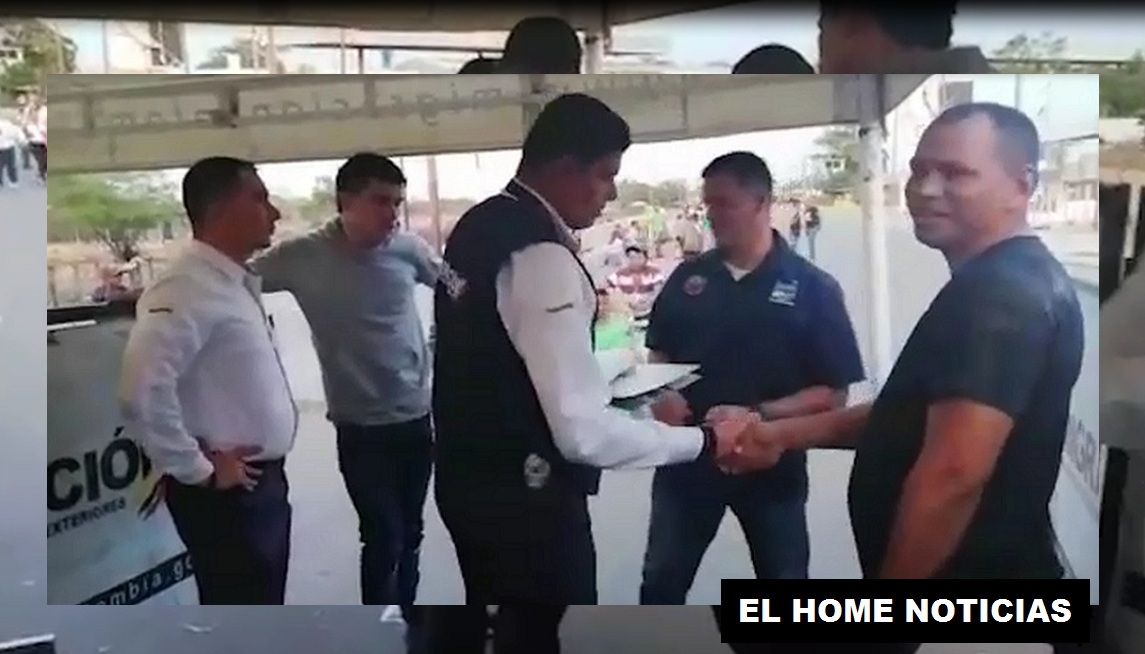 Migracion Colombia Expulso A Tres Venezolanos Capturados Cuando Atracaban En Un Bus Articulado En Bogota El Home Noticias