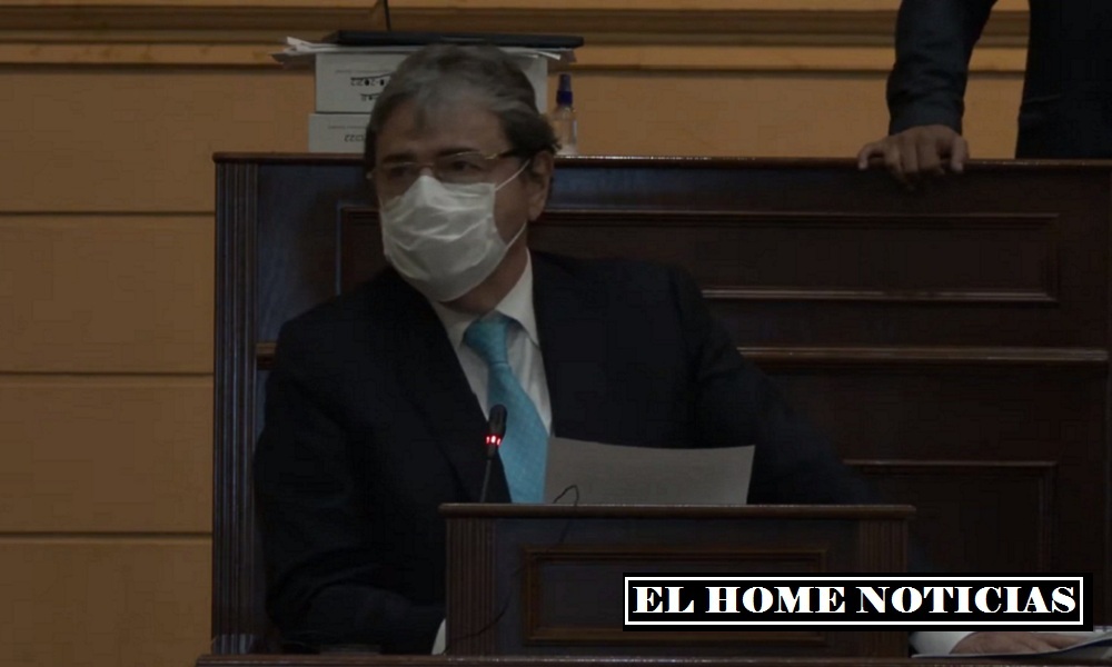 Carlos Holmes Trujillo, ministro de Defensa