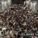 Afganos saliendo del país.