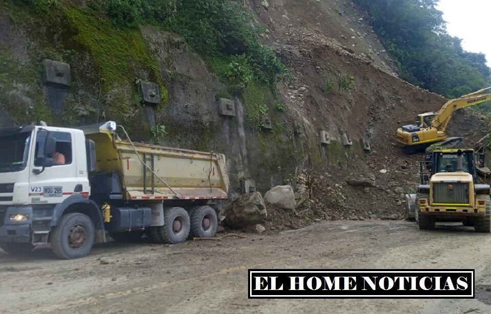 Vía Bogotá - Villavicencio está bloqueada.