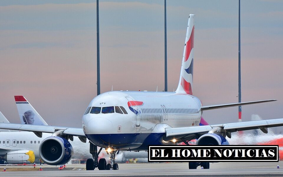 Aviones en una pista del aeropuerto de Caracas