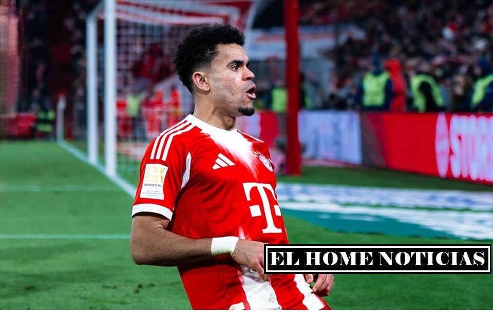 Luis Díaz celebra su anotación ante el Heidenheim