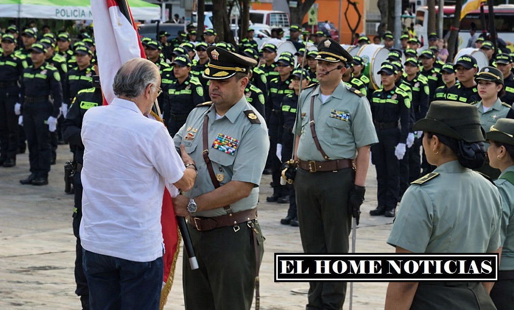 Transmisión de mando, encabezado por el comandante de la Región de Policía No. 8, general Gelver Yecid Peña Araque
