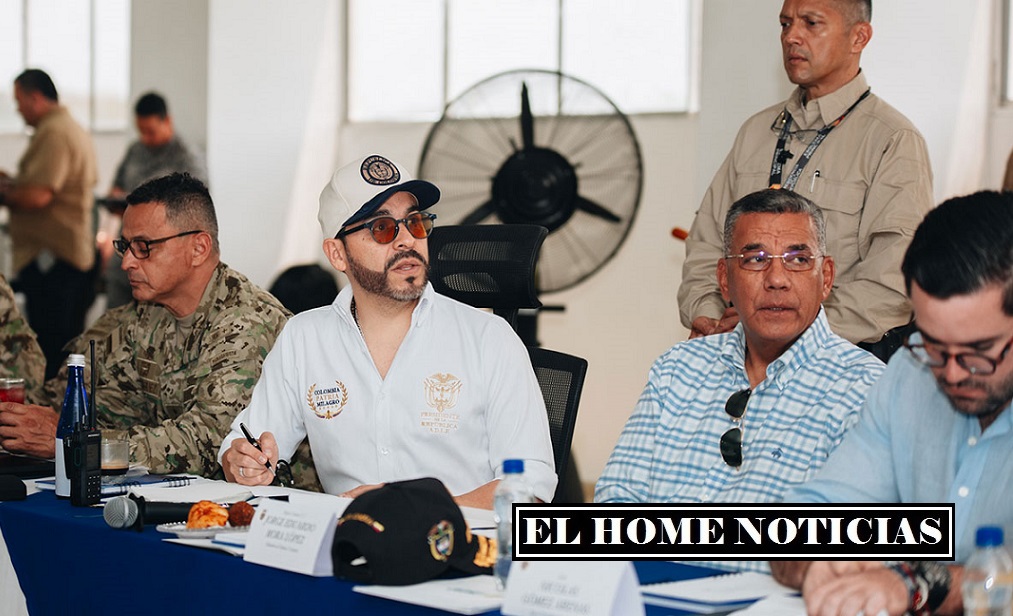 Abelardo de la Espriella durante el Consejo de Seguridad en Barranquilla,