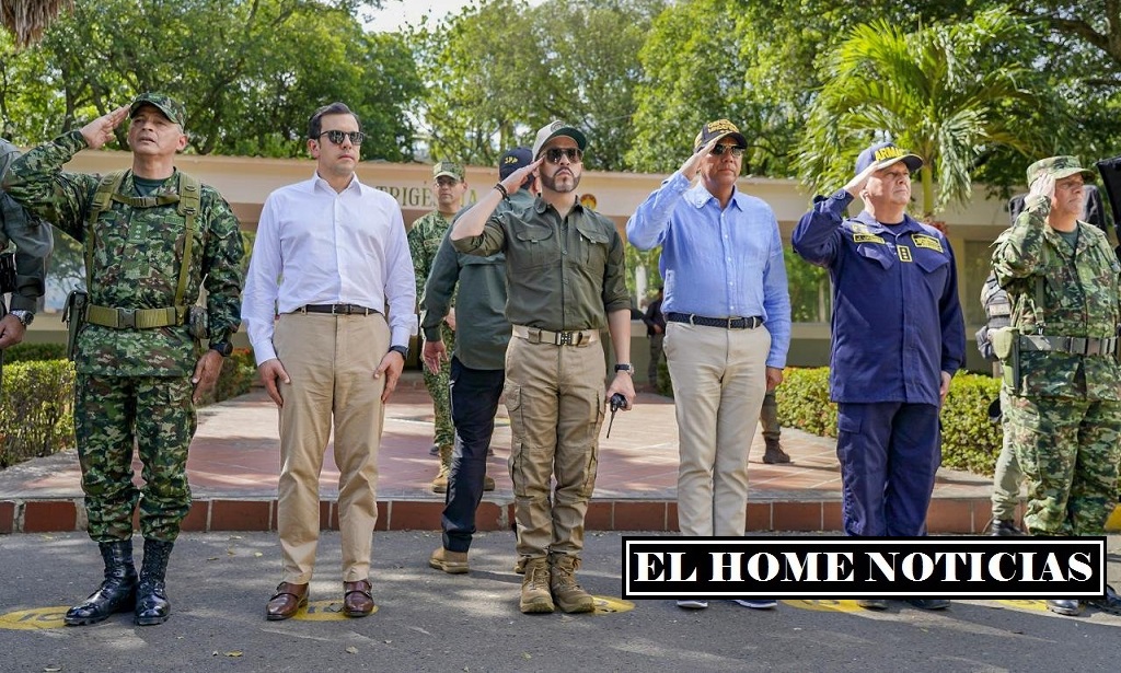 El presidente Abelardo de la Espriella y la cúpula militar.